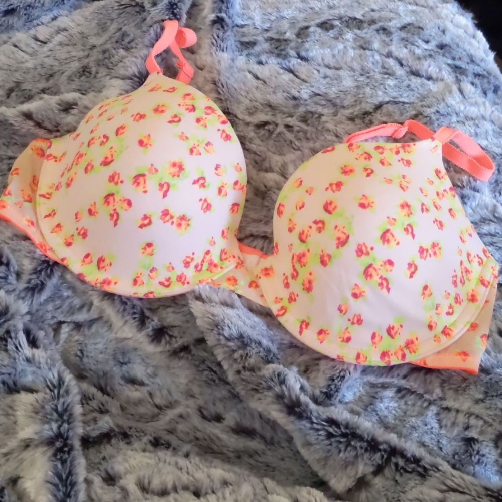 PINK BY VICTORIAS SECRET 34C FLORAL BRA